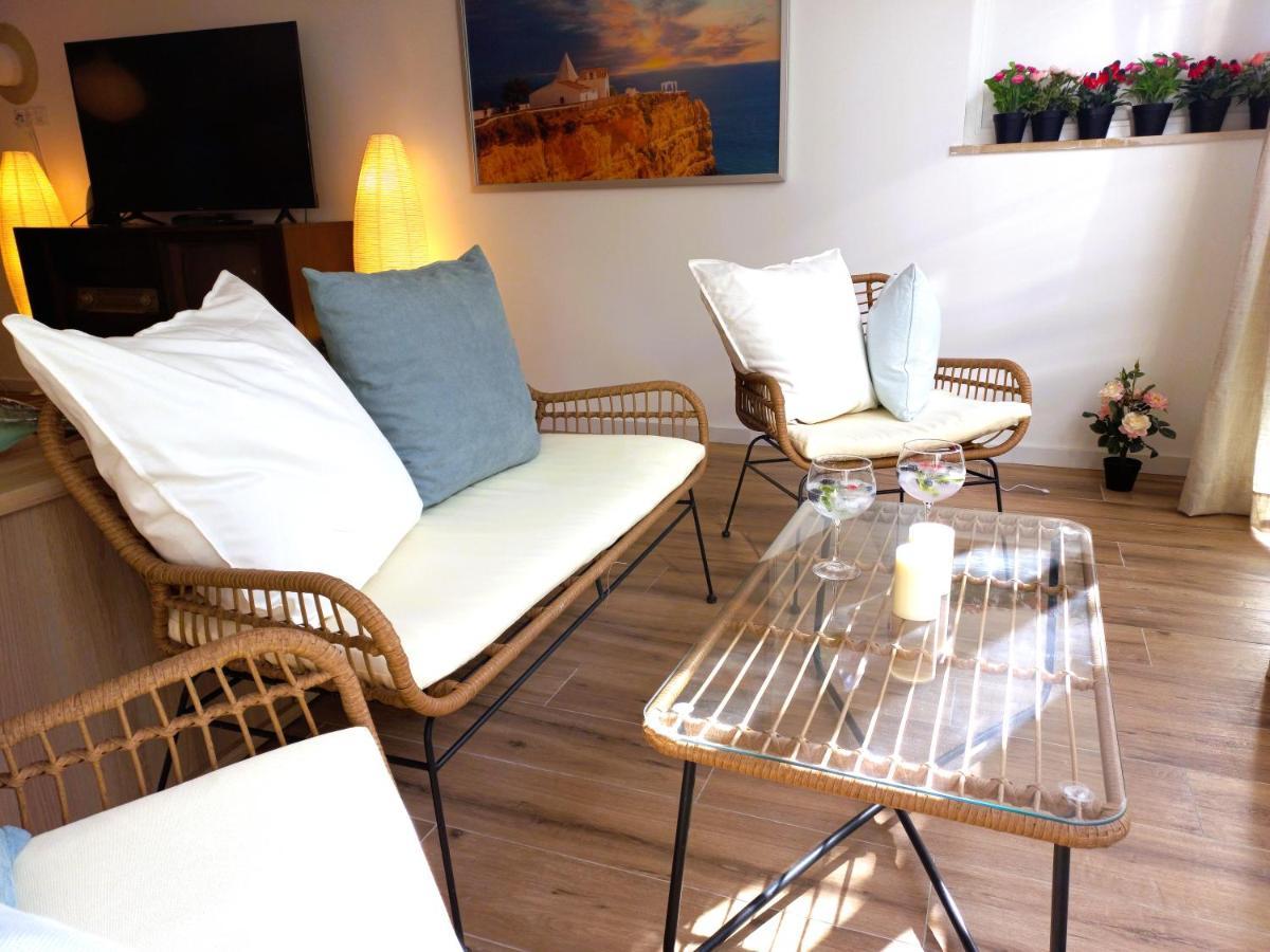 White Pearl Apartment Central Confy Spacious ラゴス エクステリア 写真